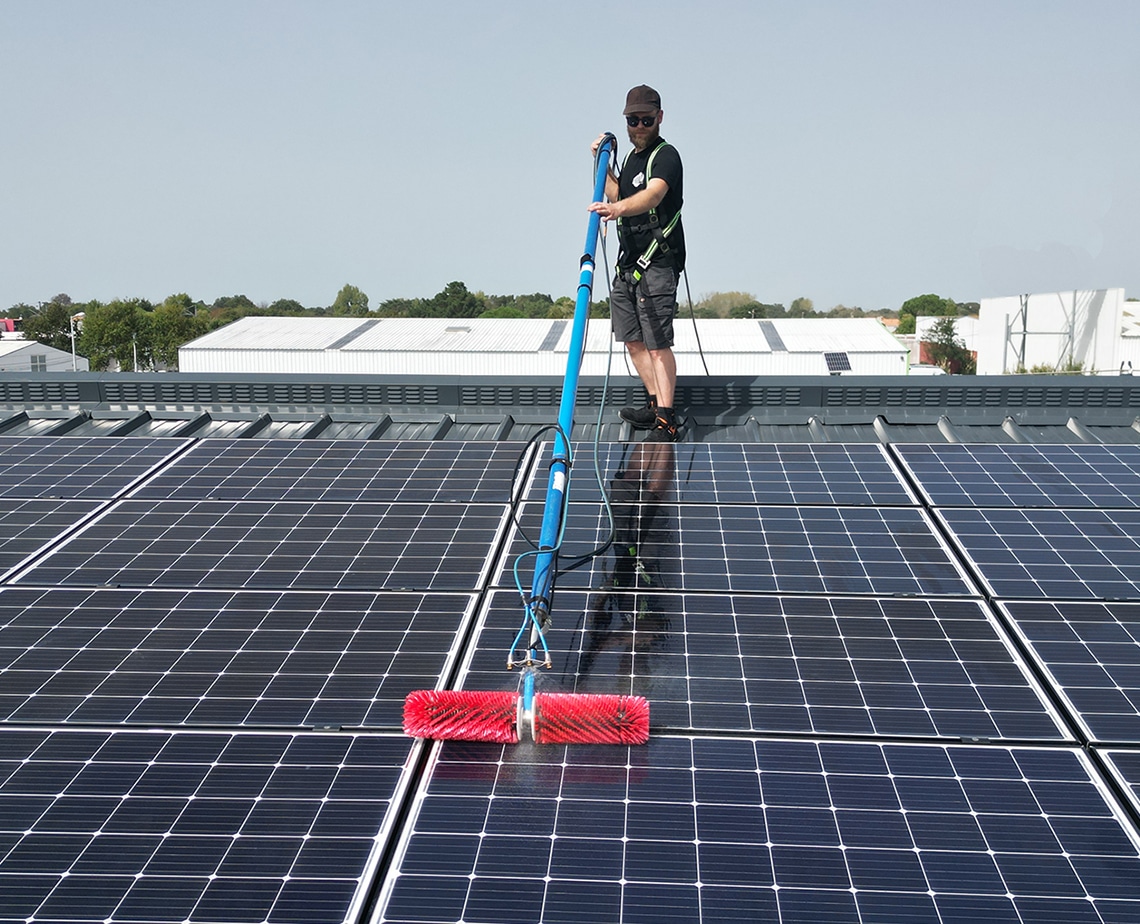 flatpincololee Machine de Nettoyage de Panneaux photovoltaïques, Panneau Solaire SystèMe De Nettoyage avec Poteau télescopique et Brosse de Nettoyage à Double tête de 65cm, commerciaux,7.5M flatpincololee Machine de Nettoyage de Panneaux photovoltaïques, Panneau Solaire SystèMe De Nettoyage avec Poteau télescopique et Brosse de Nettoyage à Double tête de 65cm, commerciaux,7.5M